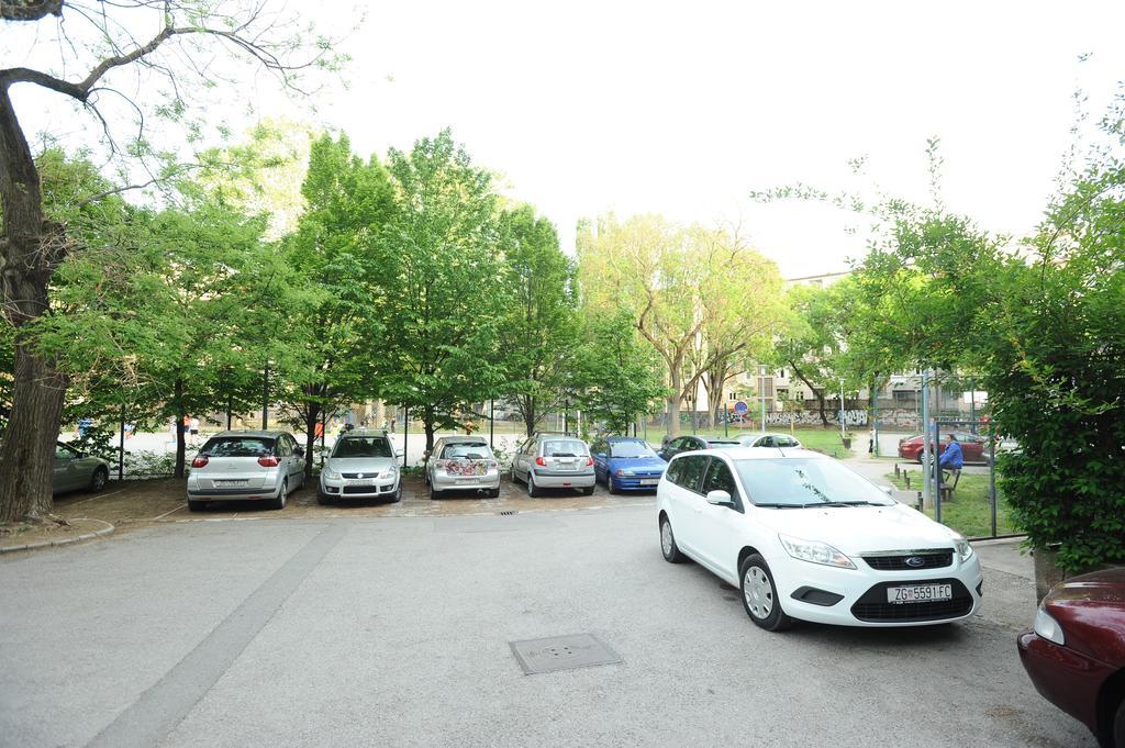 Zagrebrent Apartments Exterior foto